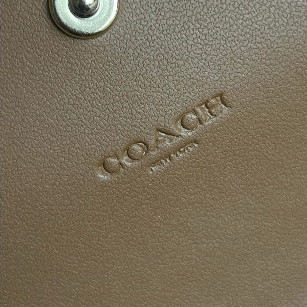 CH524 - Coach Travel Envelope Wallet in Signature Canvas with Strawberry Print - Picture 12 of 16